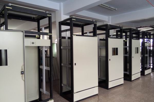 缙云控制柜-3683厂家控制柜检修需要注意的